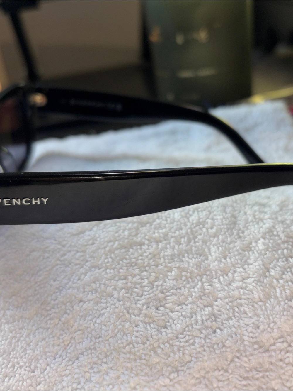 Givenchy Black Logo-Temple Men’s Sunglasses